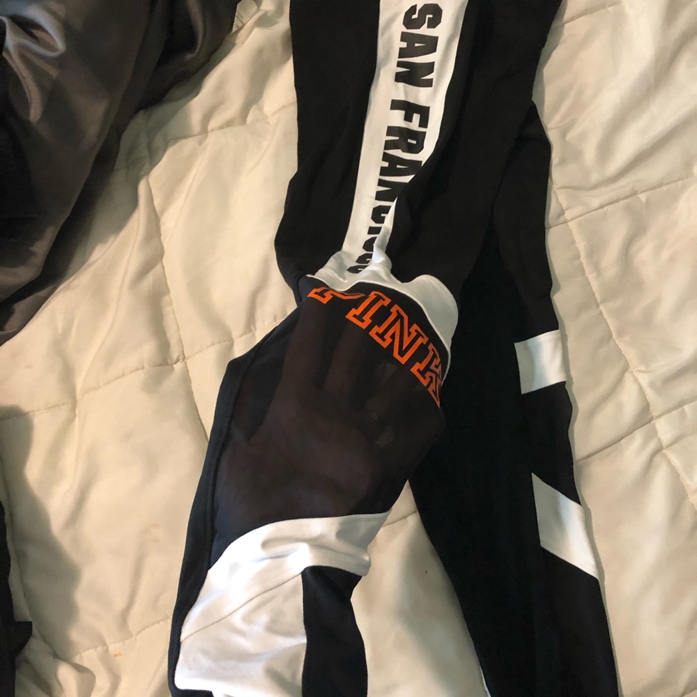 Leggings - Picture 2 of 4